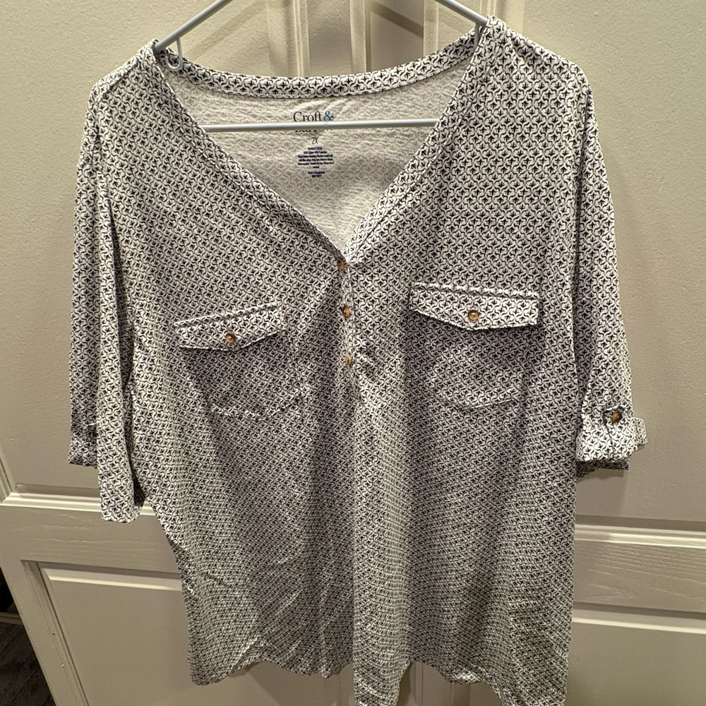Croft & Barrow women Top Black White Size 1X